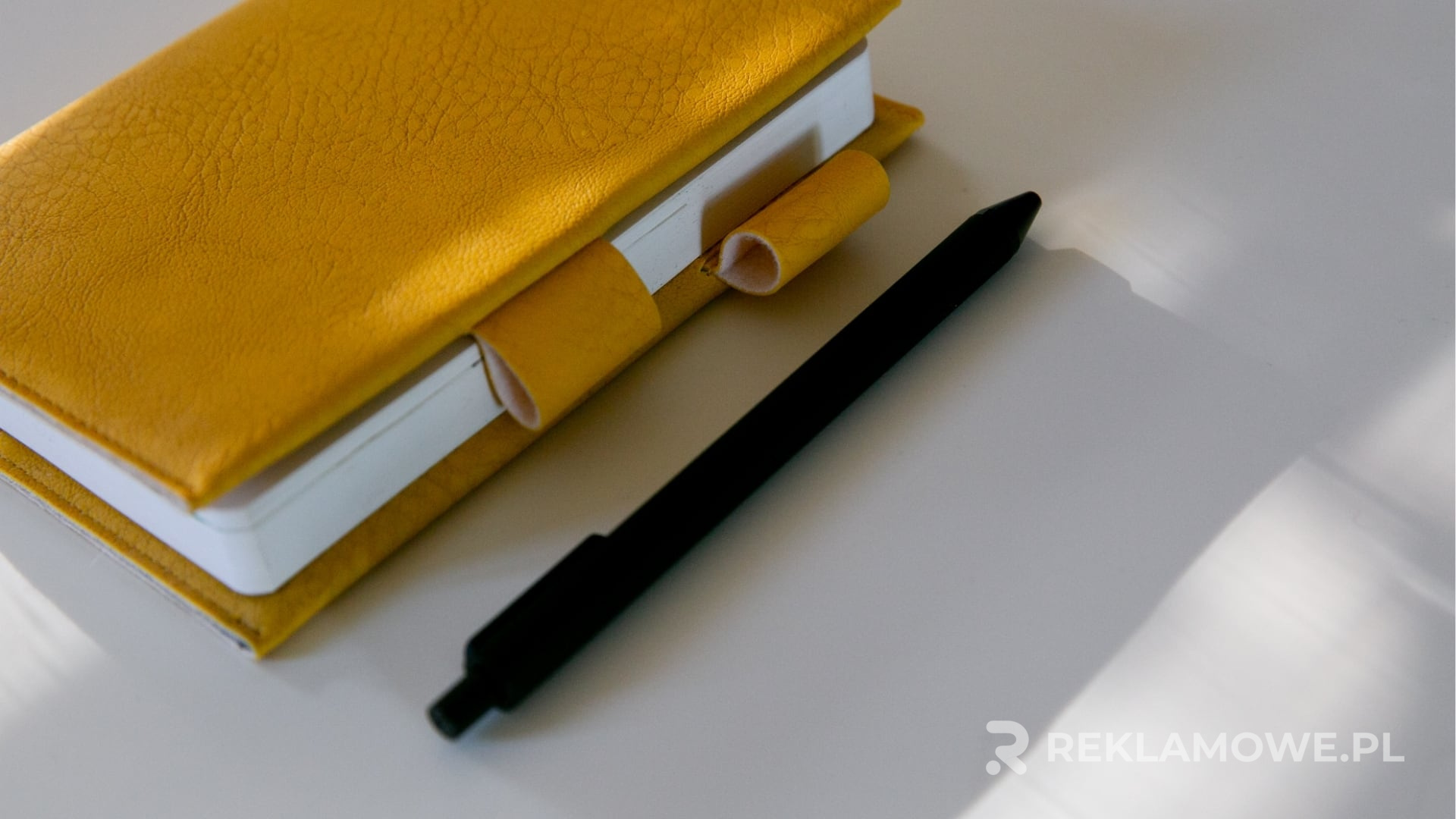 Trendy w projektowaniu notesów reklamowych na rok 2025